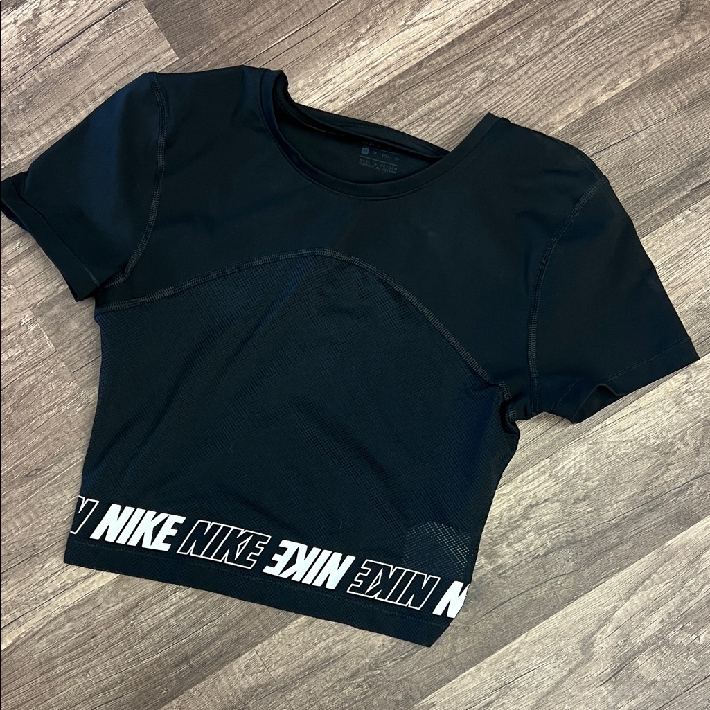 Nike Women's Black Mesh Crop Top